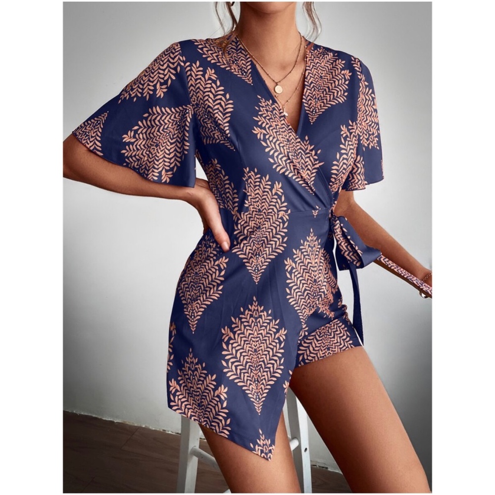 042 Boho Tropical Butterfly Sleeve Romper - Picture 12 of 13
